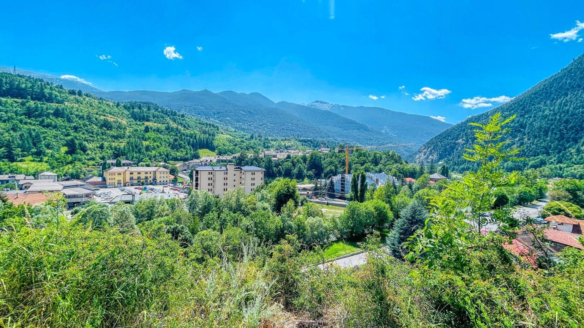 Appartamento Bellavista - Affitti Brevi Italia Oulx Exterior photo